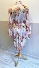 Load image into Gallery viewer, Luxurious Kimono Bridal Robe