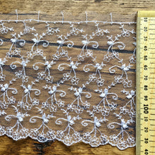 Load image into Gallery viewer, Dainty White Embroidered Bridal Lace Trim
